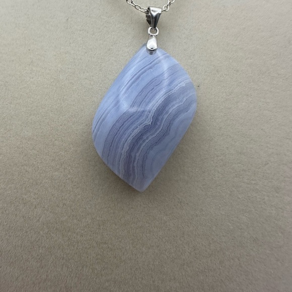 Jewelry - Natural Blue Lace Agate Leaf Shape Pendant w S925 Bail on 18” Silver Box Chain